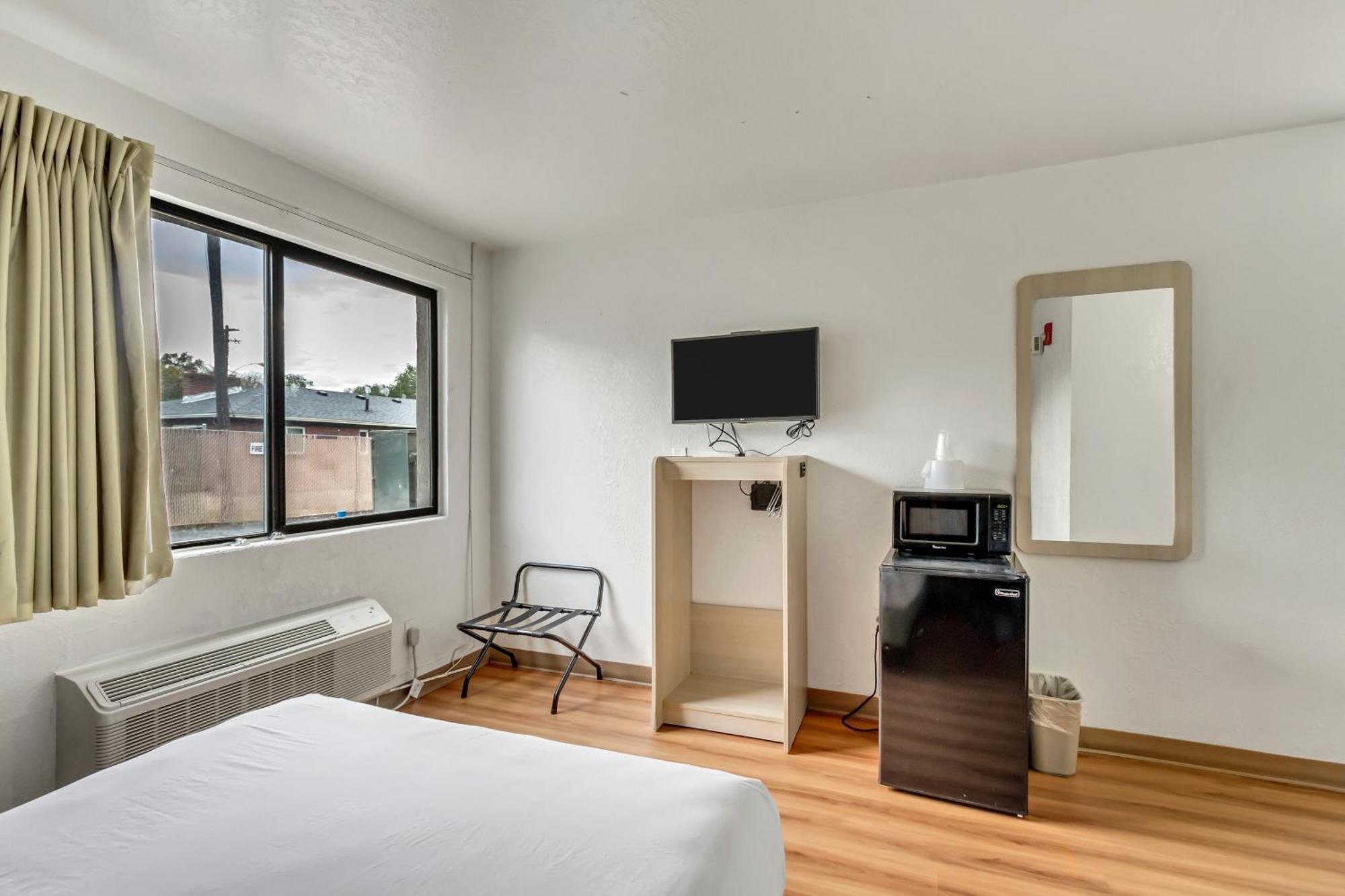Motel 6 Ogden, Ut- Downtown エクステリア 写真