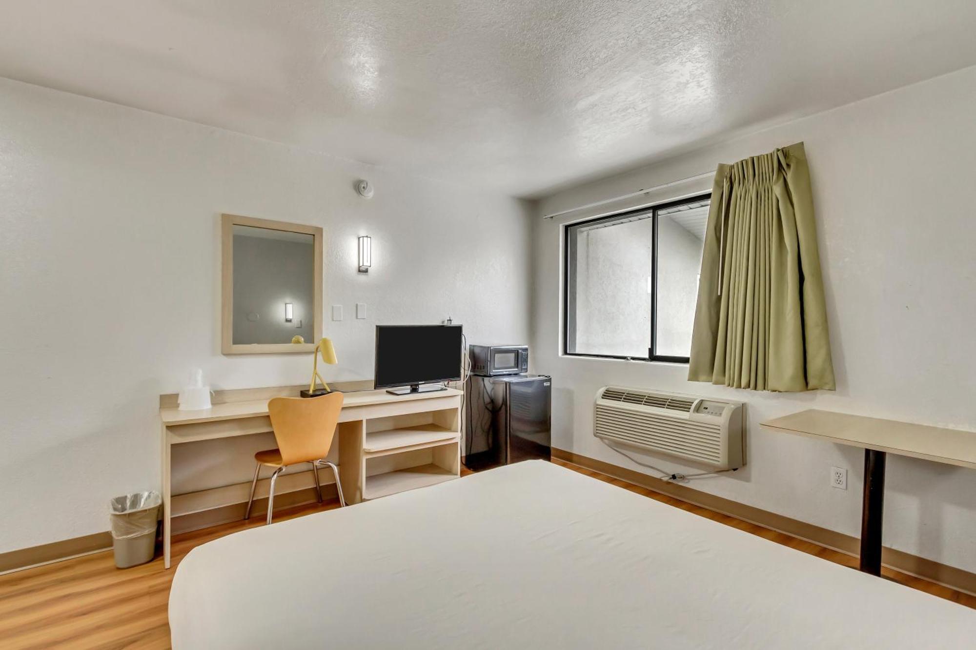 Motel 6 Ogden, Ut- Downtown エクステリア 写真