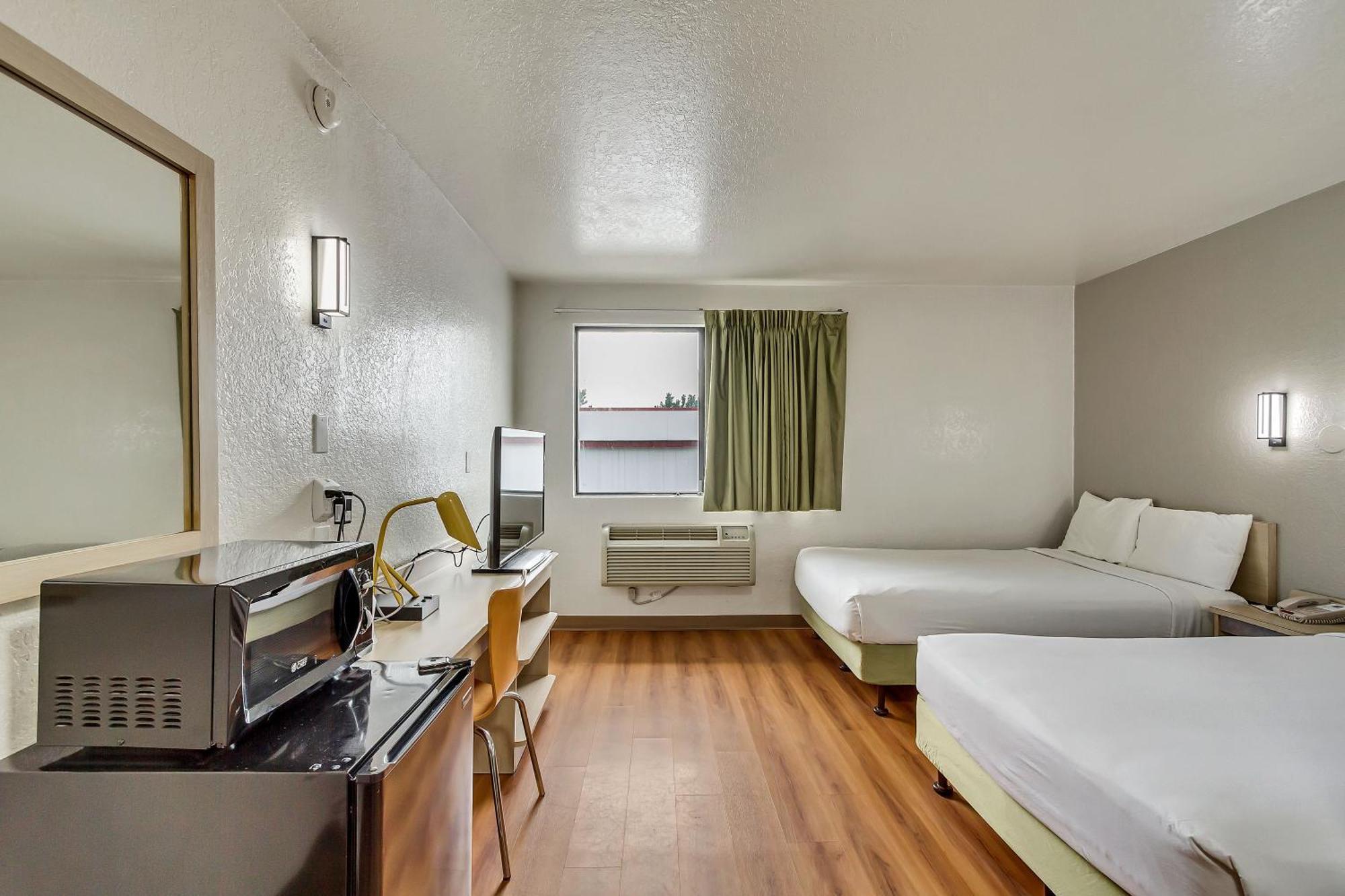 Motel 6 Ogden, Ut- Downtown エクステリア 写真