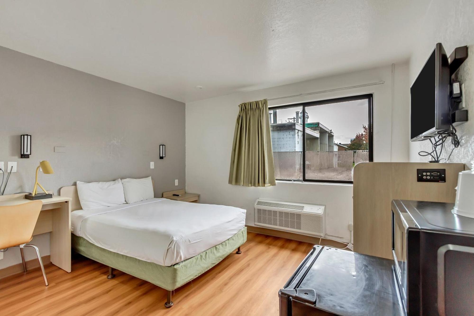 Motel 6 Ogden, Ut- Downtown エクステリア 写真