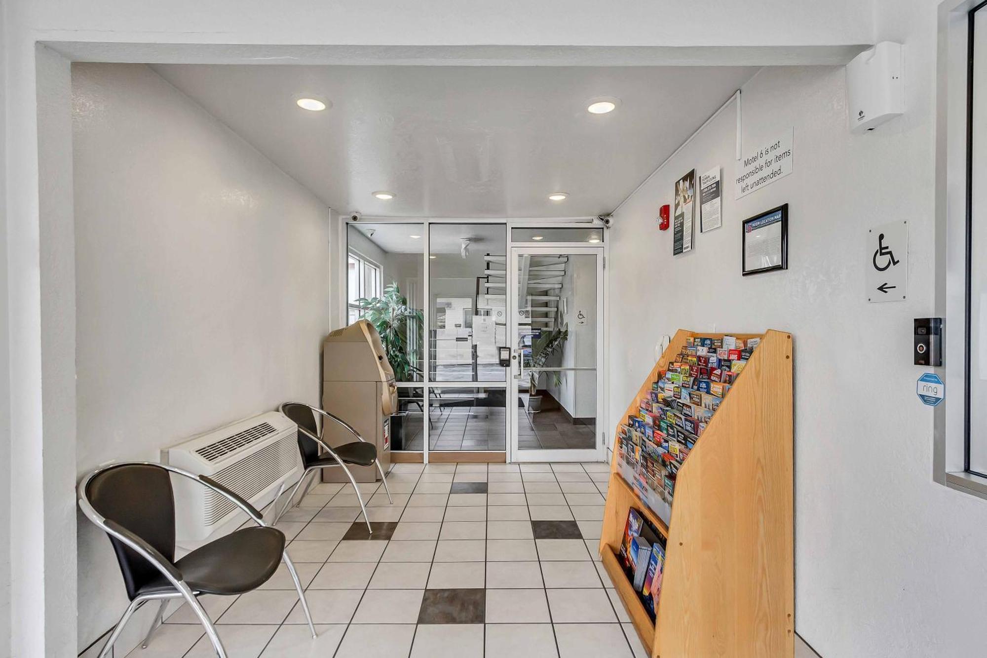 Motel 6 Ogden, Ut- Downtown エクステリア 写真